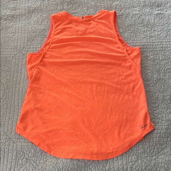 New Balance NB ICEx Athletic Tank Top Moisture-Wicking - Picture 3 of 3